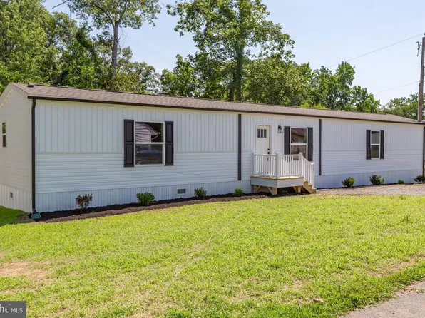 4401 E McLaw St, Fredericksburg, VA 22408