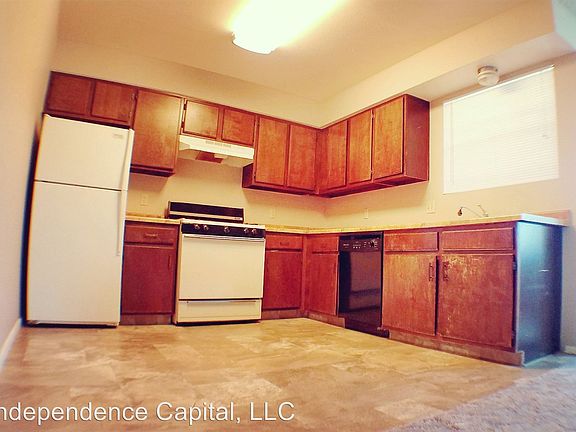 3rd image of 2012 N Tucker Ave APT 04