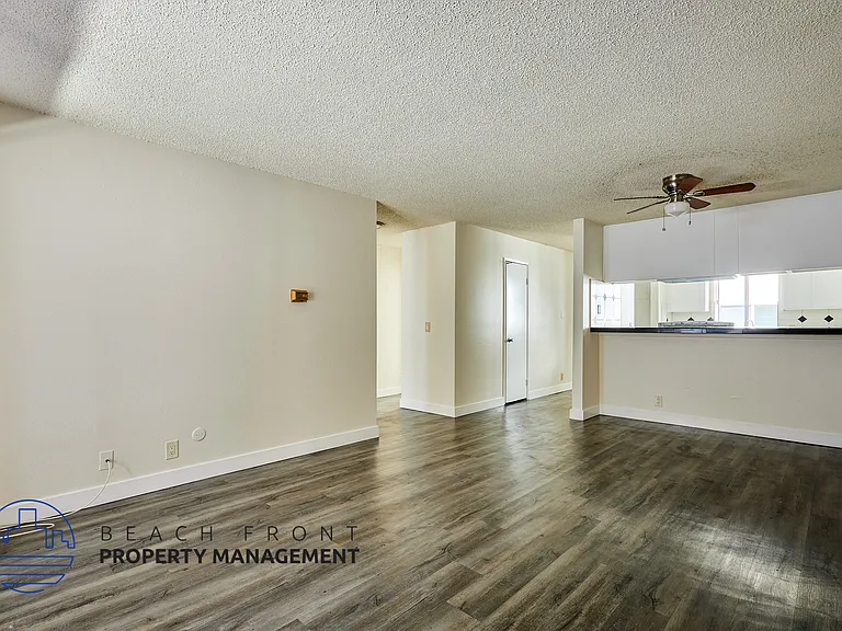 744 Rose Ave. — Photo 32