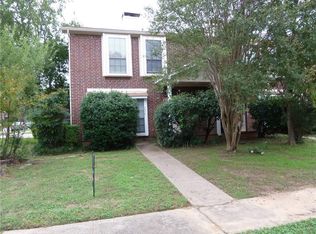 2934 Northrope St, Euless, TX 76039
