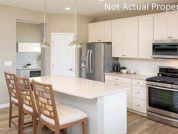 2nd image of 2845 Beechwood Dr Lot 5840