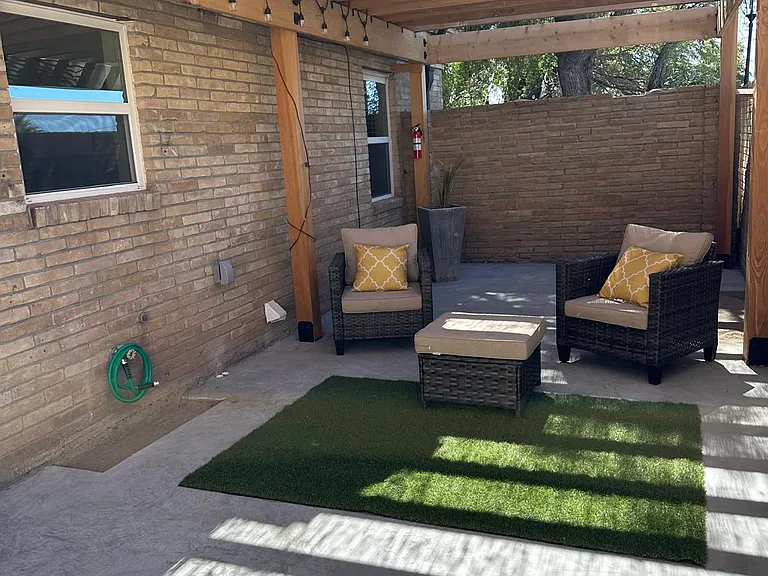 350 Thunderbird Dr #14 — Photo 19