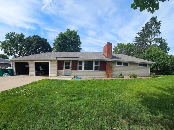 2100 54th Ave N, Brooklyn Center, MN 55430