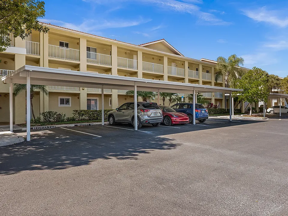 812 Key Royal Cir #8264