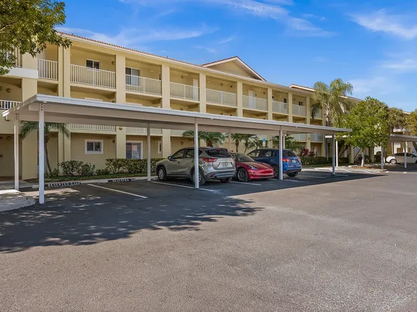 812 Key Royal Cir #8264, Naples, FL 34119