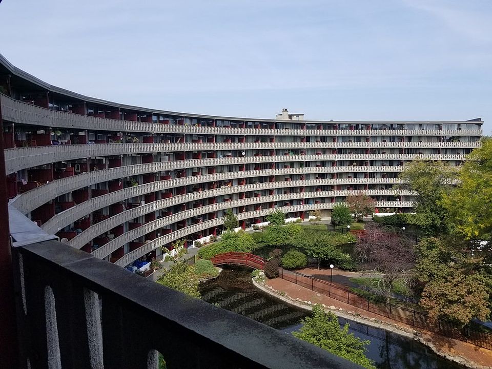 2nd image of 200 Swanton St #365
