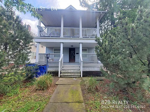 2833 E 127th St #DN Photo 1