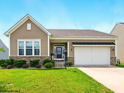 196 Salisbury Cir, Bridgeport, WV, 26330