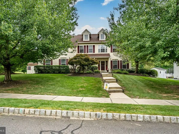 1001 Brassington Dr, Collegeville, PA 19426