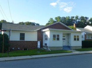 2040 W End Ave, Pottsville, PA 17901