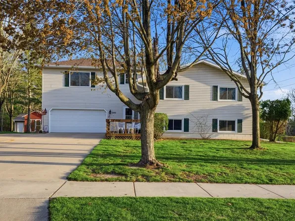 2551 Roberts Court, Altoona, WI 54720