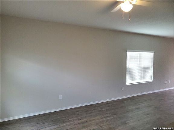 3rd image of 3447 Redbud Grove