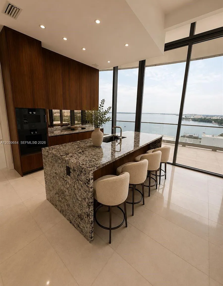 Una Residence — Photo 4