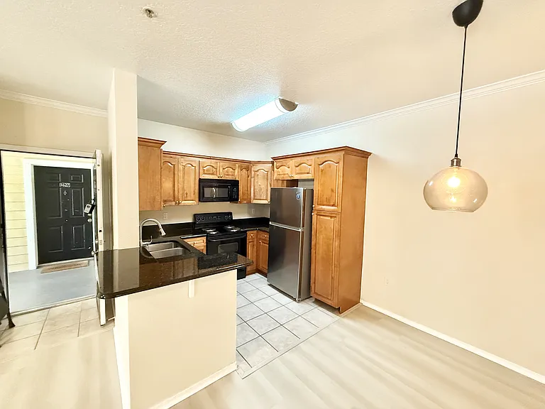 2528 Robert Trent Jones Dr #1625-1 — Photo 5