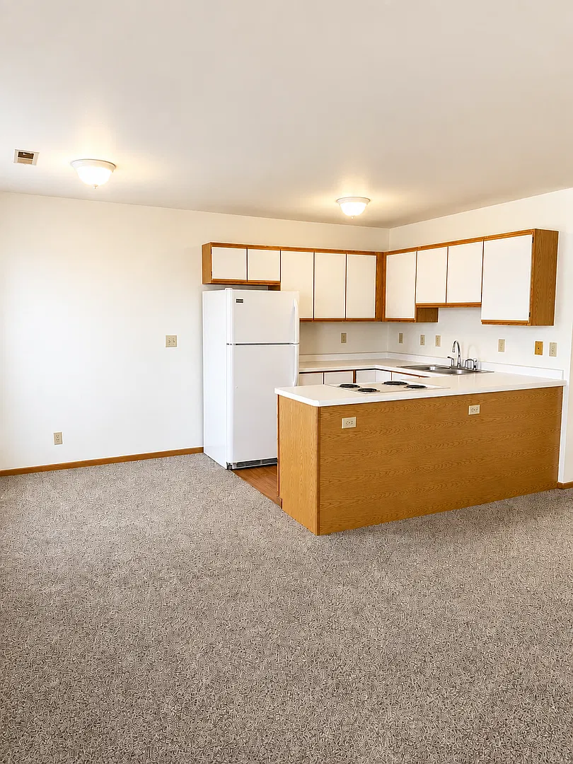 Jamesway Apartments — Photo 4
