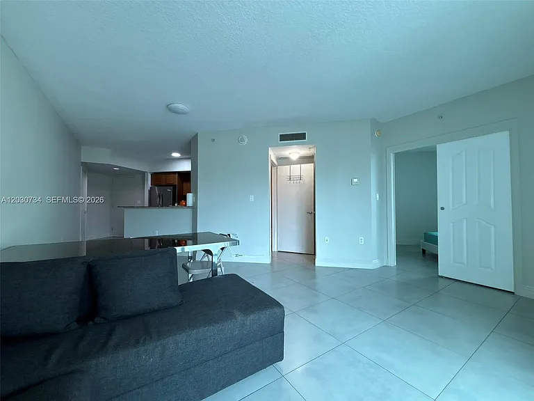 9055 SW 73rd Ct #1504 — Photo 7