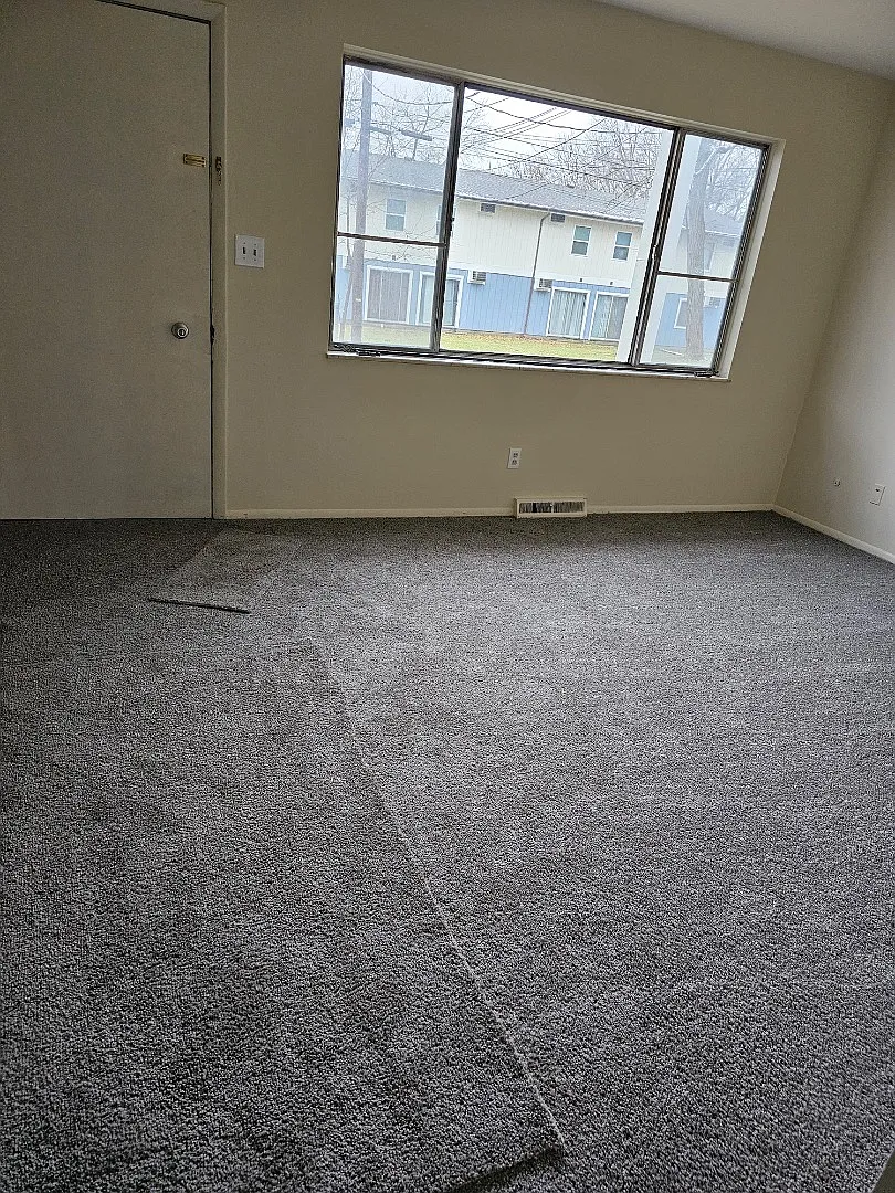 2297 Eastlawn Ave - 2315 — Photo 2