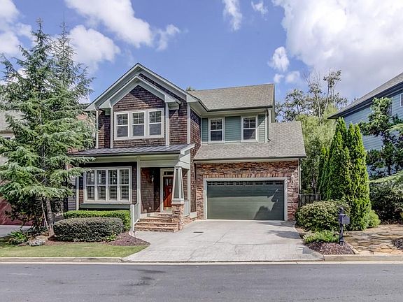 2nd image of 2777 Prado Ln
