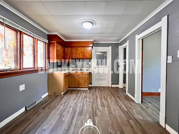 5th image of 429 E Pearl St