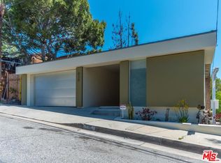 838 N Las Casas Ave, Pacific Palisades, CA 90272