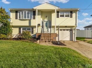 646 Adams Ave, Perth Amboy, NJ 08861