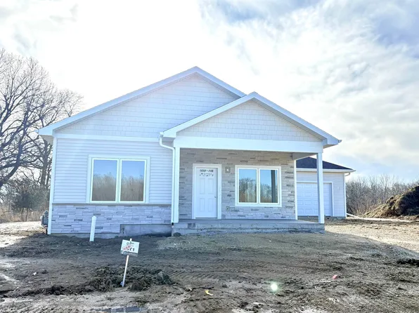 2484 Tiffany Ct, Dubuque, IA 52001