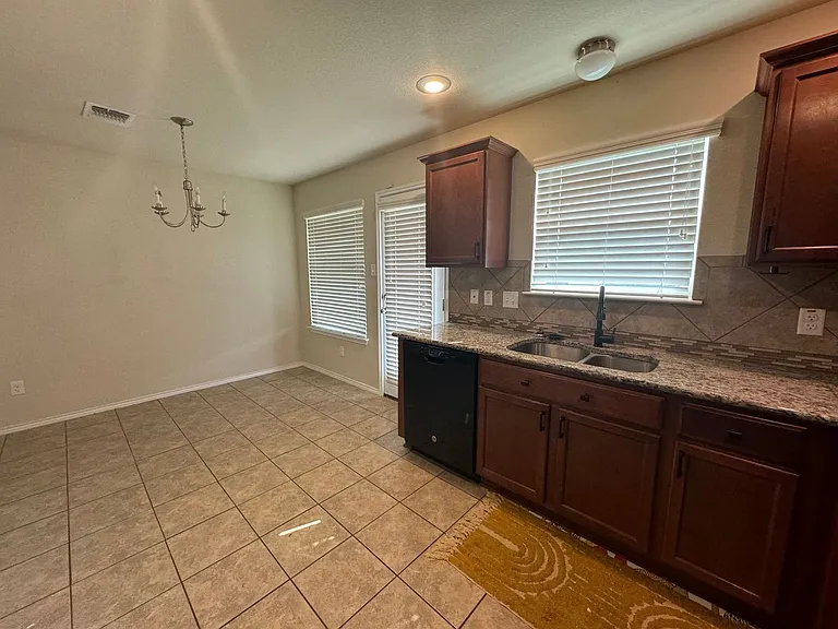 9614 Rogano Ct — Photo 9