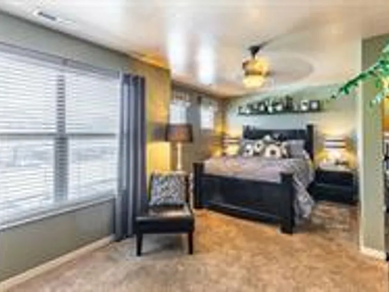 3155 S Hidden Valley Dr #212 — Photo 4