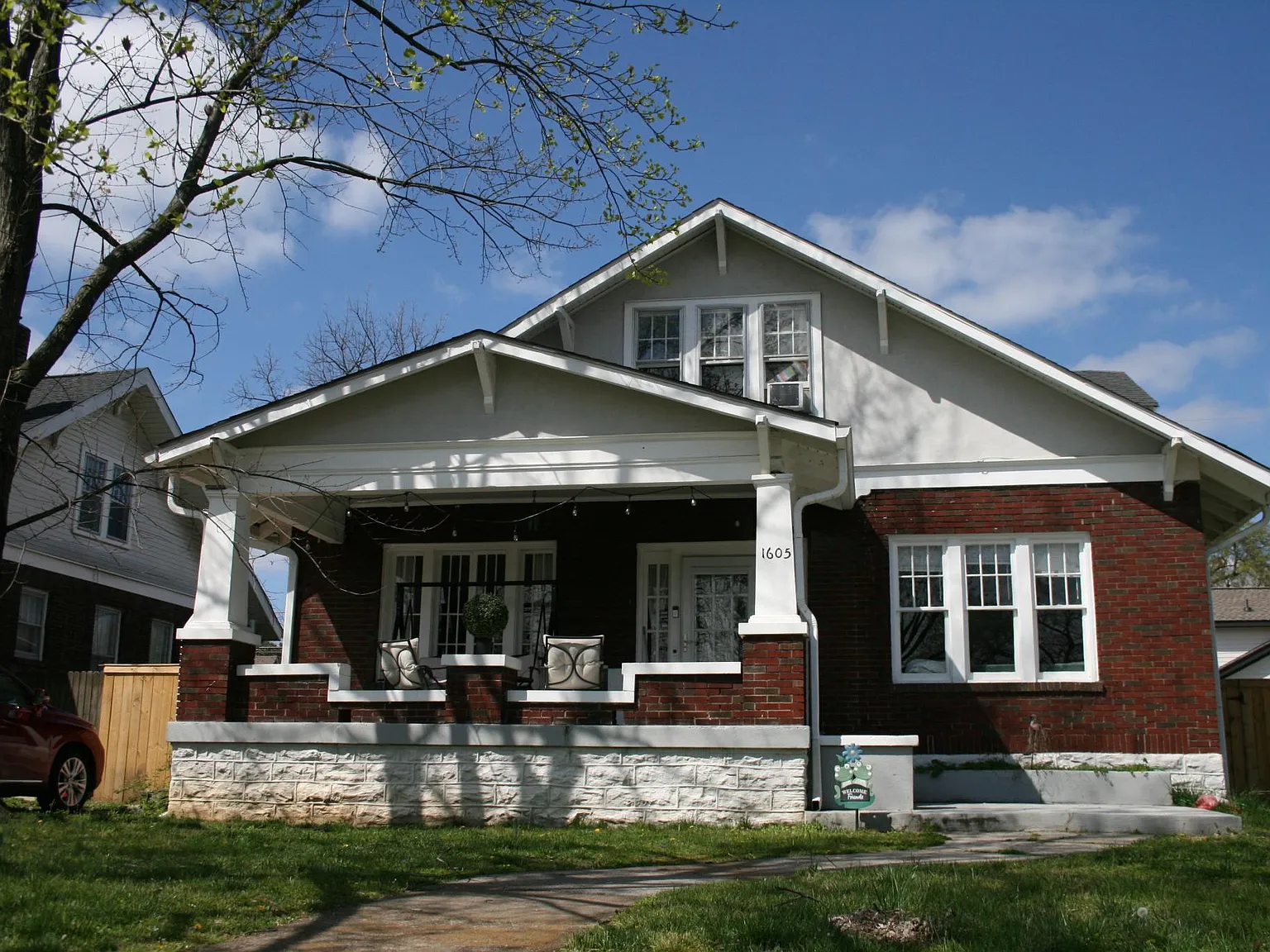 1605 Villa Pl — Photo 1