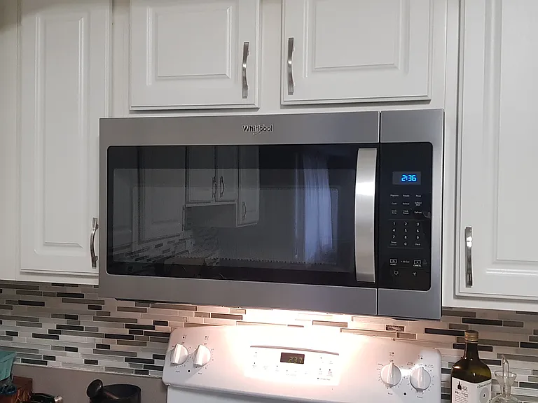 520 Merioneth Dr — Photo 36