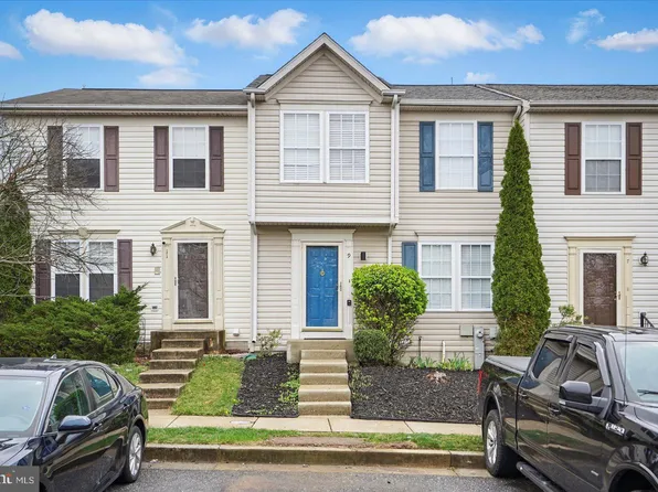 9 Gemstone Ct, Baltimore, MD 21244