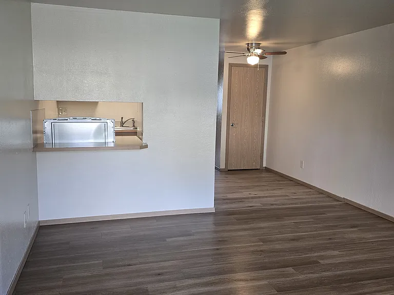 Cascade West Apartments/TBW Properties — Photo 11