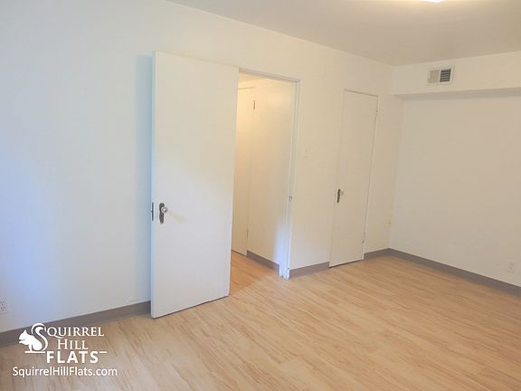 4th image of 5712 Phillips Ave #B5