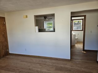 275 Vine St APT 3, Pawtucket, RI 02861