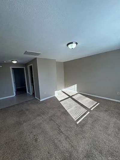 849 S Maple Ave #B — Photo 6