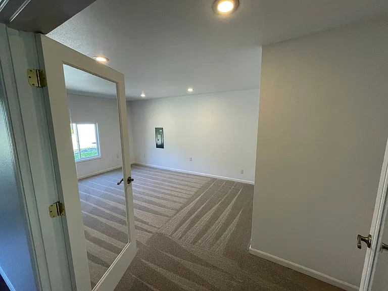 2415 Forest Park Ln — Photo 23