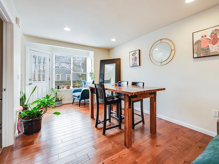 5728 Roosevelt Way NE — Photo 34