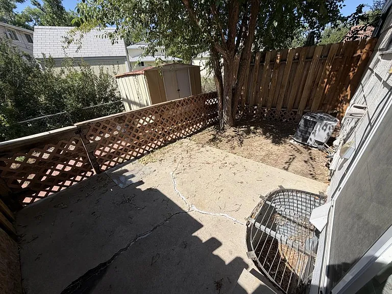 418 Mulberry Dr — Photo 5