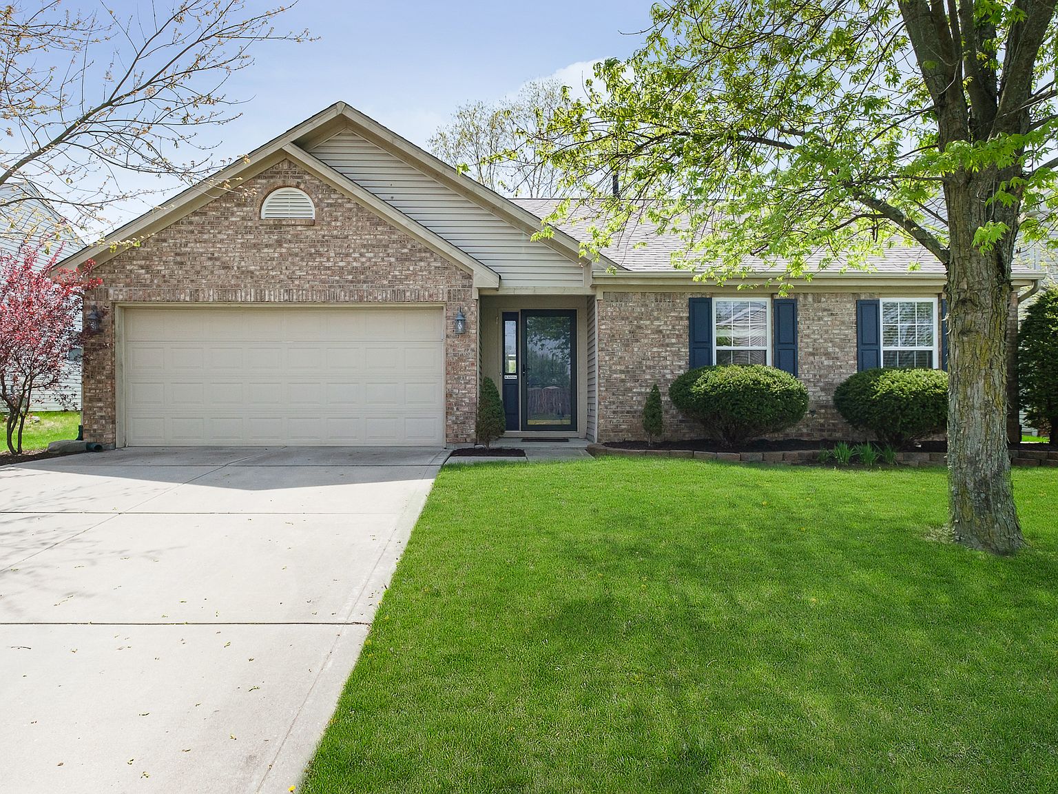 9893 Ellsworth Ln, Avon, IN 46123 Zillow