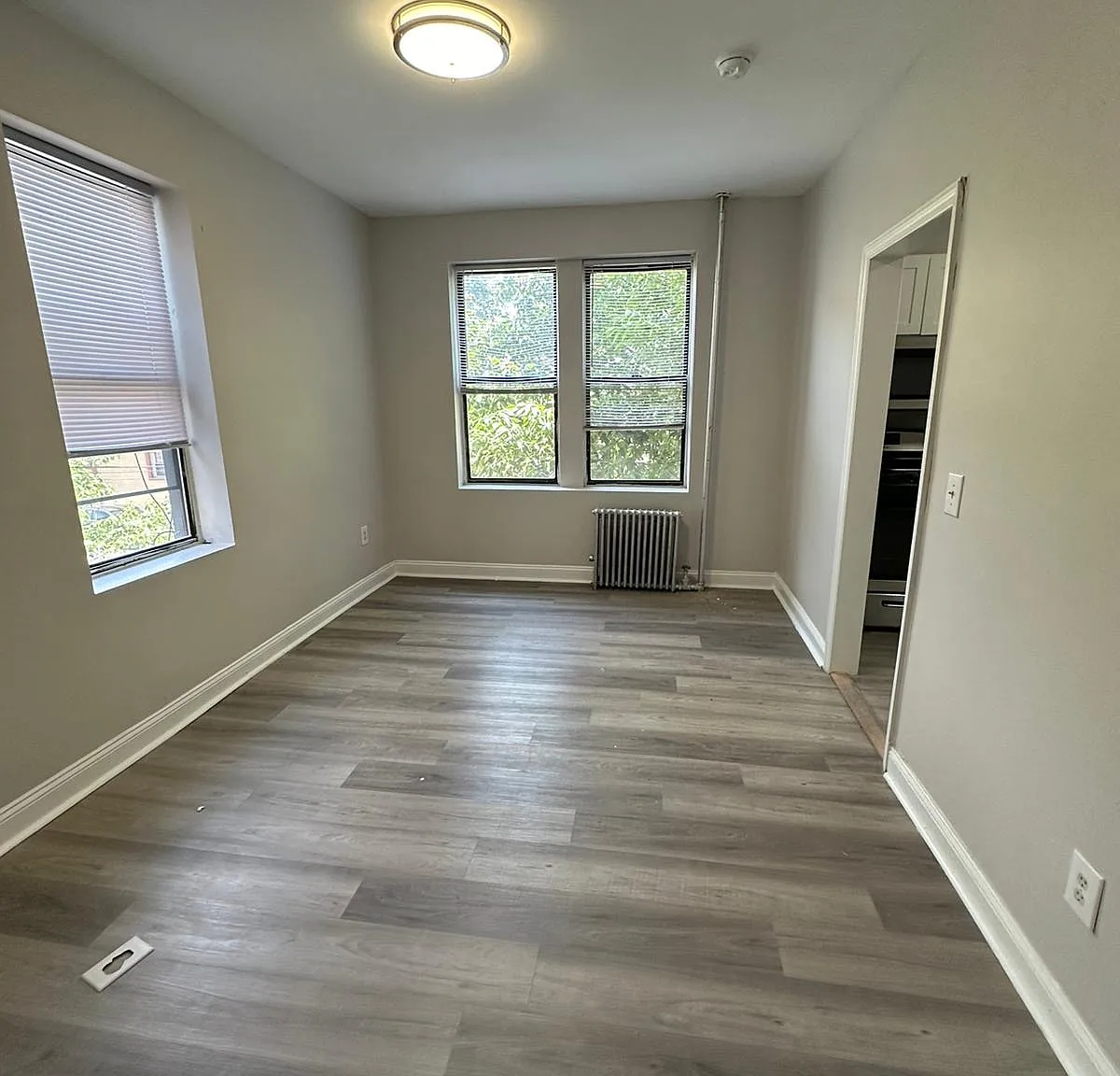 1 bed, 700 sqft, $1,925 — Photo 3