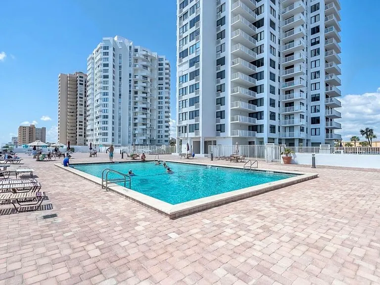 3043 S Atlantic Ave #1706 — Photo 16
