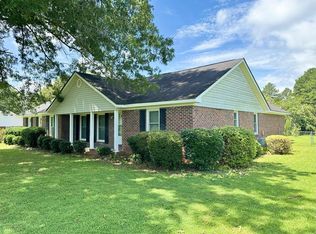 2015 Weymouth Dr, Albany, GA 31721