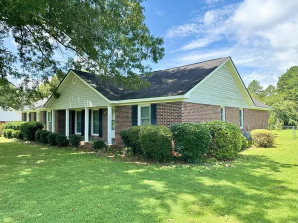 2015 Weymouth Dr, Albany, GA 31721