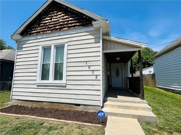 1905 Pacific St, Saint Joseph, MO 64503