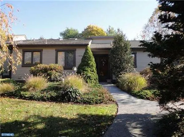 1076 Kennett Way, West Chester, PA 19380