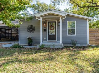 512 N Graham St, Sullivan, IL 61951