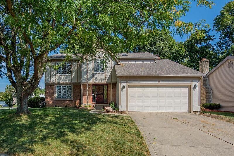 1st image of 3174 Bellerive Dr