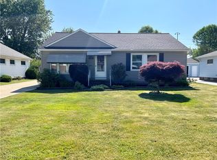 1601 Chelmsford Rd, Mayfield Heights, OH 44124