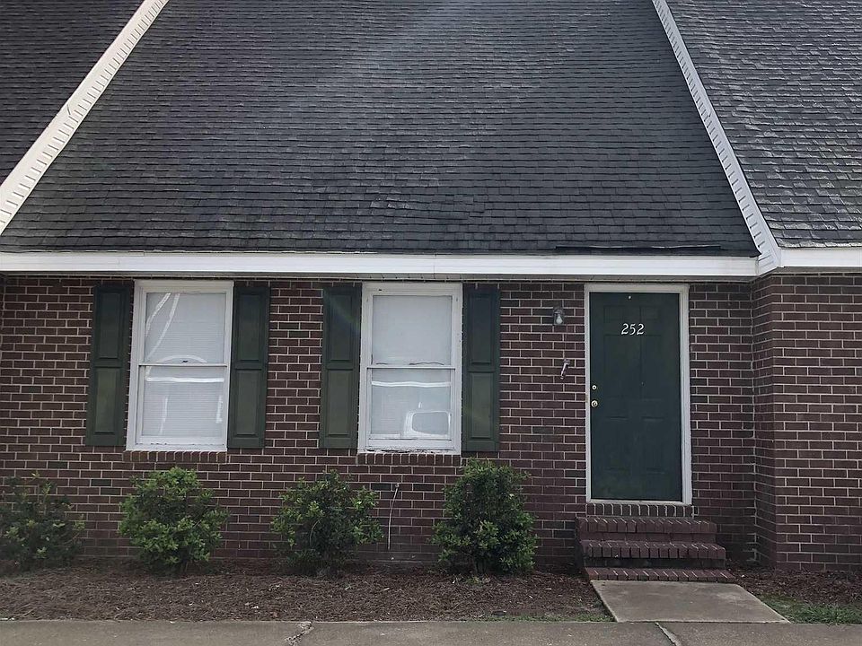 1st image of 230 Lanier Dr #250