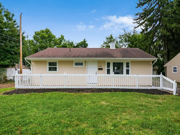 1028 S Hampton Rd, Columbus, OH 43227